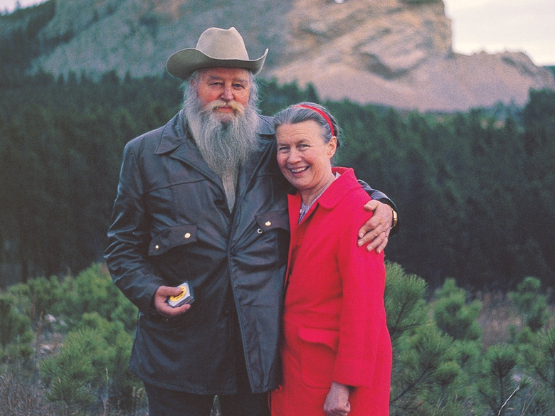 Korczak Ziolkowski with wife