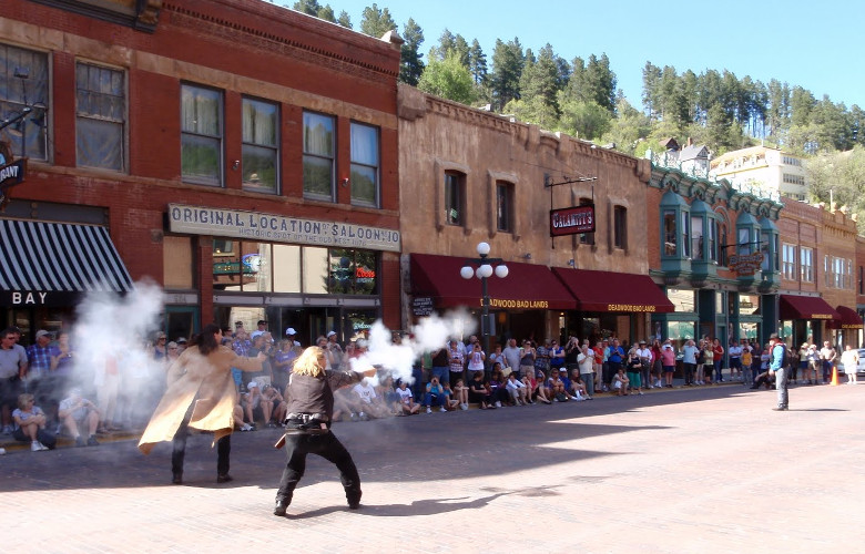 7 Incredibly Hot Summer Events In South Dakota You Must Try 7 Incredibly Hot Summer Events In South Dakota You Must Try